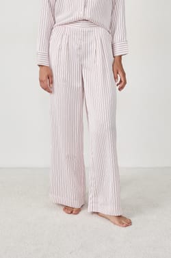 Pantalon de pyjama en satin à rayures;${refinementColor}