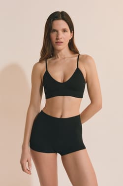 Short boyleg;${refinementColor}