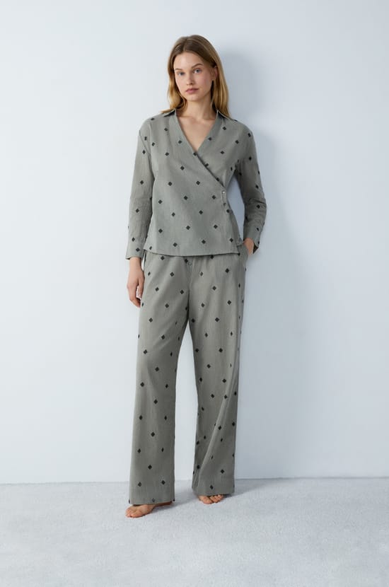Embroidered striped cotton pyjama shirt;${refinementColor}