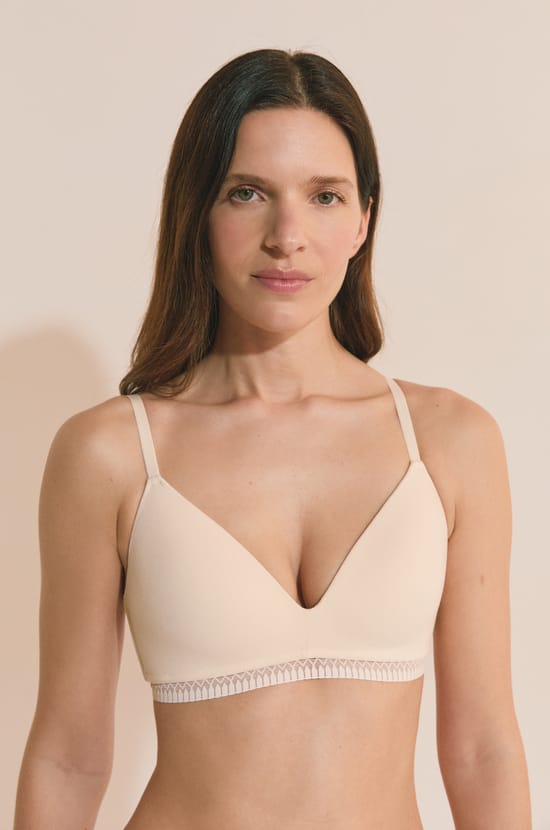 Wireless Bra Lightly Lined in Organic Cotton;${refinementColor}