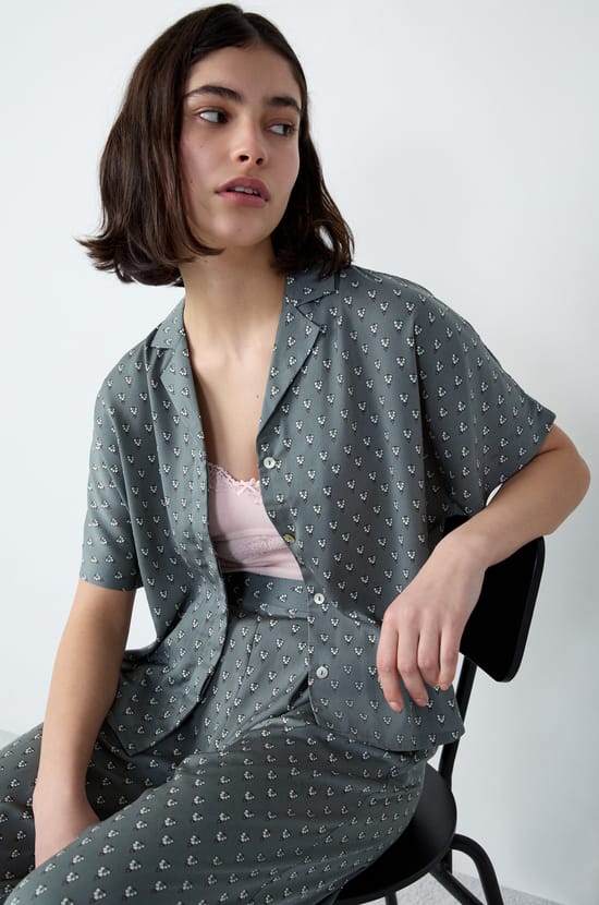 Short-Sleeved Pyjama Shirt;${refinementColor}