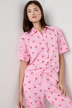 Chemise de pyjama à imprimés cerises;${refinementColor}
