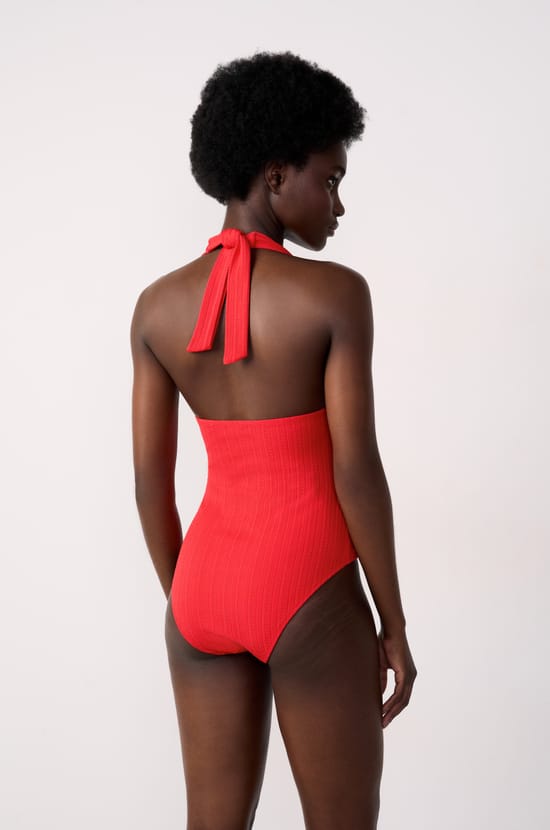 Textured One-Piece Swimsuit;${refinementColor}