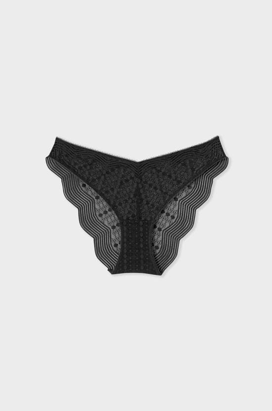 Culotte en dentelle;${refinementColor}