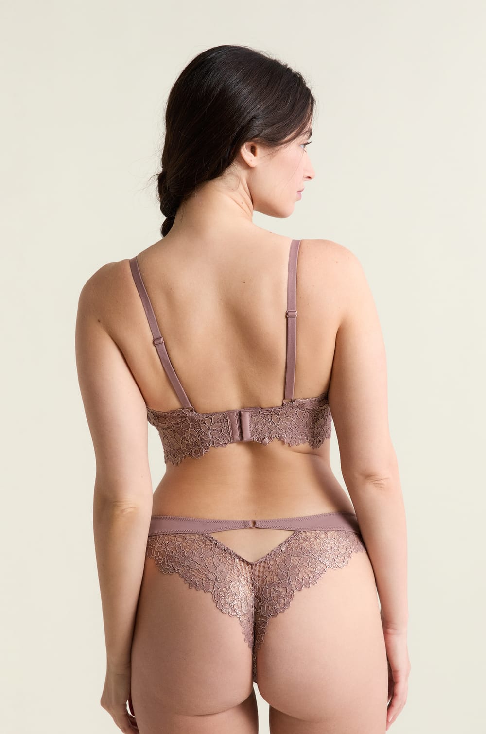 Bra N.8 - The Wireless Triangle;${refinementColor}