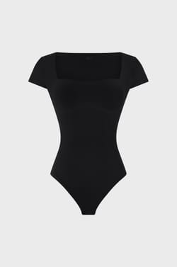 Body manches courtes avec pads amovibles;${refinementColor}