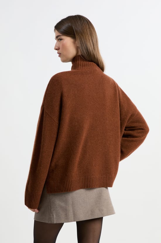 Pull col roulé en cachemire;${refinementColor}