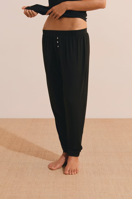 Pantal&oacute;n de pijama liso de modal;${refinementColor}