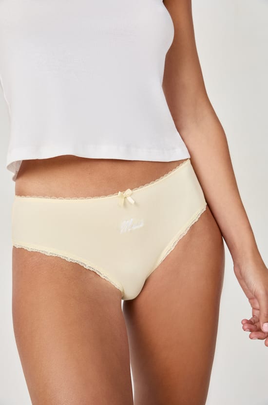 Shorty en coton brodé;${refinementColor}