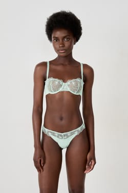 Beha N.9 - Balconette met borduurwerk;${refinementColor}