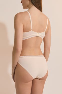 Organic Cotton Brief;${refinementColor}