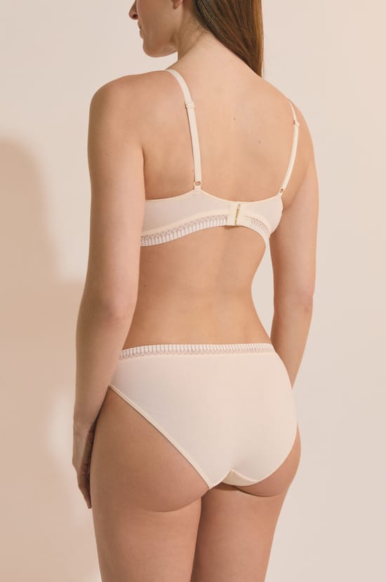 Organic Cotton Brief;${refinementColor}