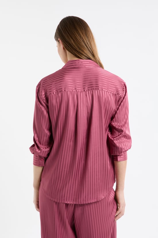 Chemise de pyjama satinée à rayures;${refinementColor}