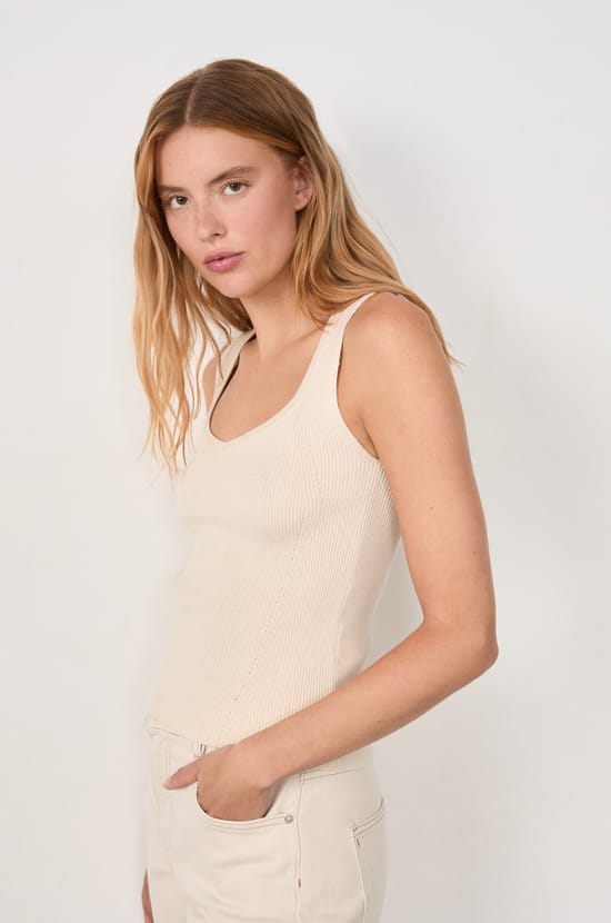 Pull débardeur en tricot;${refinementColor}