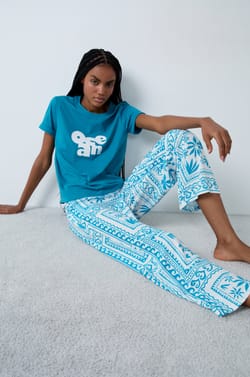 Pantalon de pyjama à motifs;${refinementColor}