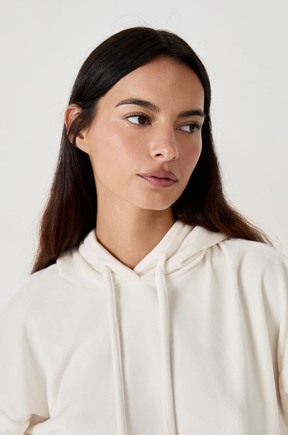 Sweatshirt à capuche effet velours;${refinementColor}
