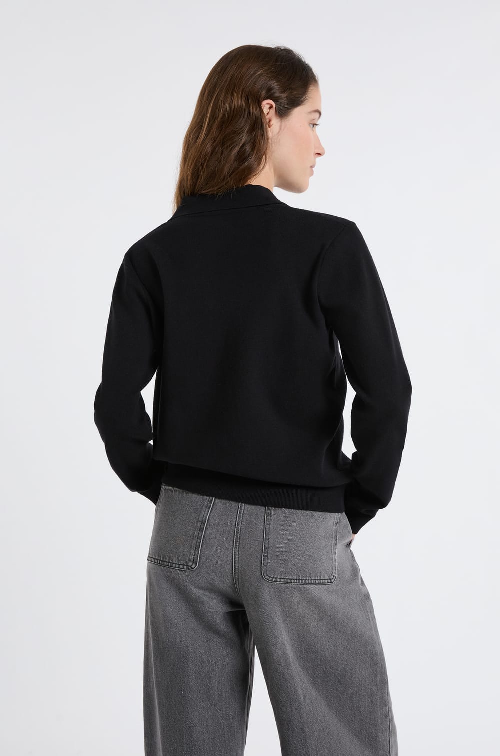 Pull col polo avec boutons dor&eacute;s;${refinementColor}