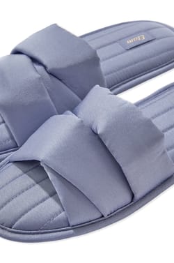 Zapatillas tipo chancla;${refinementColor}