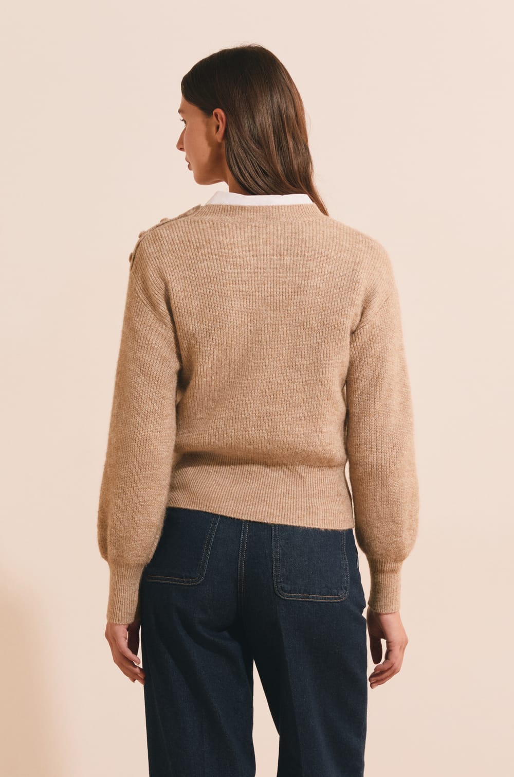 Pull manches longues avec d&eacute;tails boutons;${refinementColor}