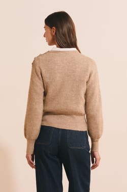 Pull manches longues avec d&eacute;tails boutons;${refinementColor}