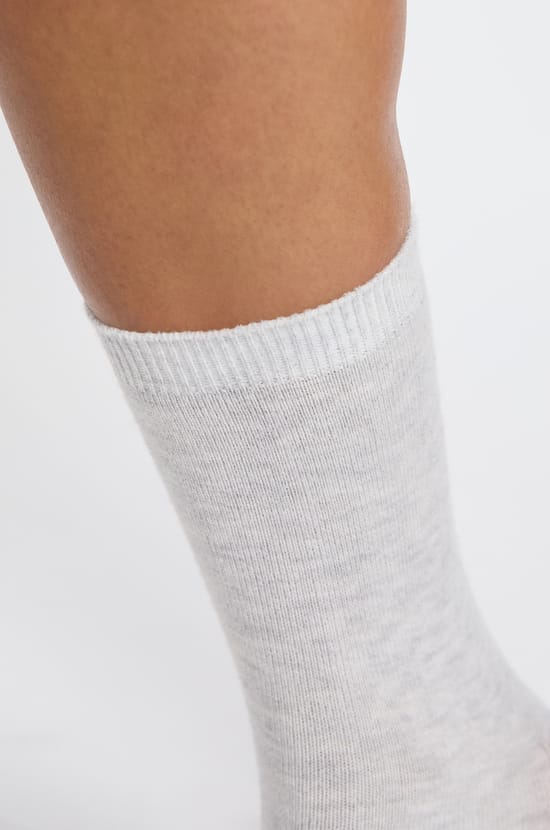 Chaussettes en maille fine;${refinementColor}