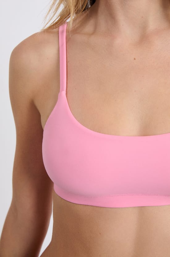 Wireless bralette in microfibre;${refinementColor}