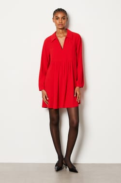 Short Flowing Dress;${refinementColor}