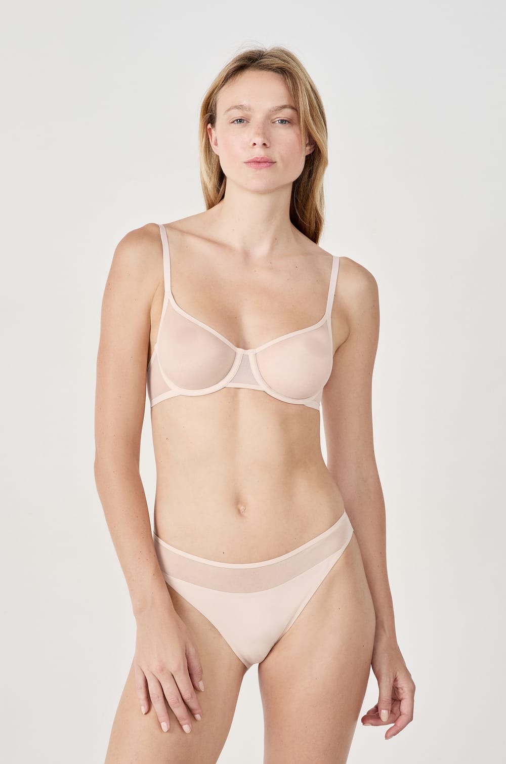 Culotte transparente en tulle;${refinementColor}