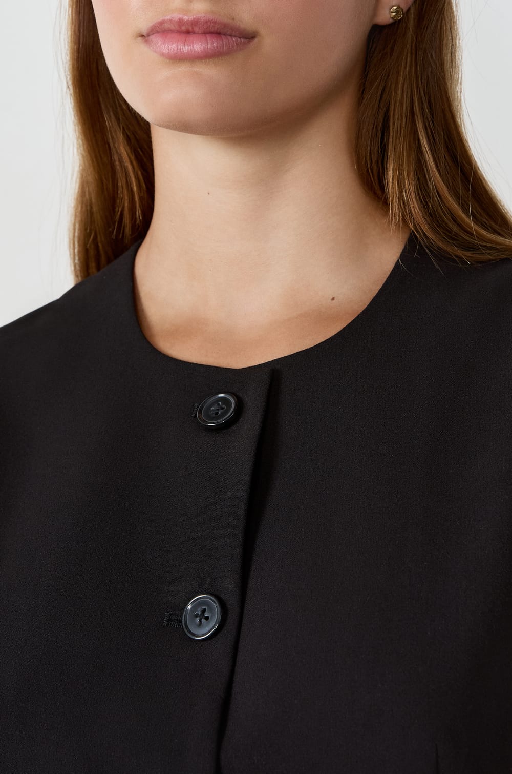 Top sans manches court avec boutons;${refinementColor}