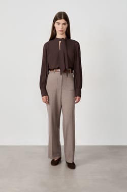 Wide Cut Trousers;${refinementColor}