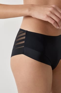 Shorty van satijnen microvezel;${refinementColor}