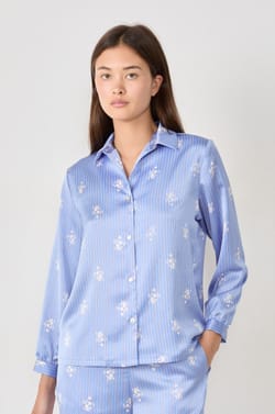 Satynowa koszula piżamowa z nadrukiem;${refinementColor}