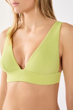 Triangle foulard bikini top;${refinementColor}