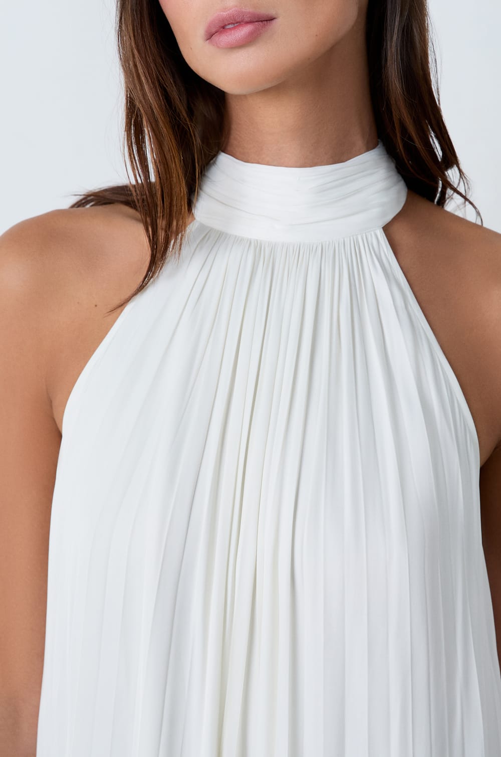 Short Halterneck Dress;${refinementColor}