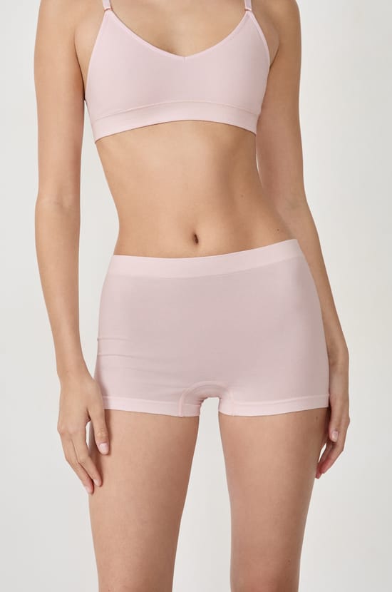 Optimal comfort cotton boyleg shorts;${refinementColor}