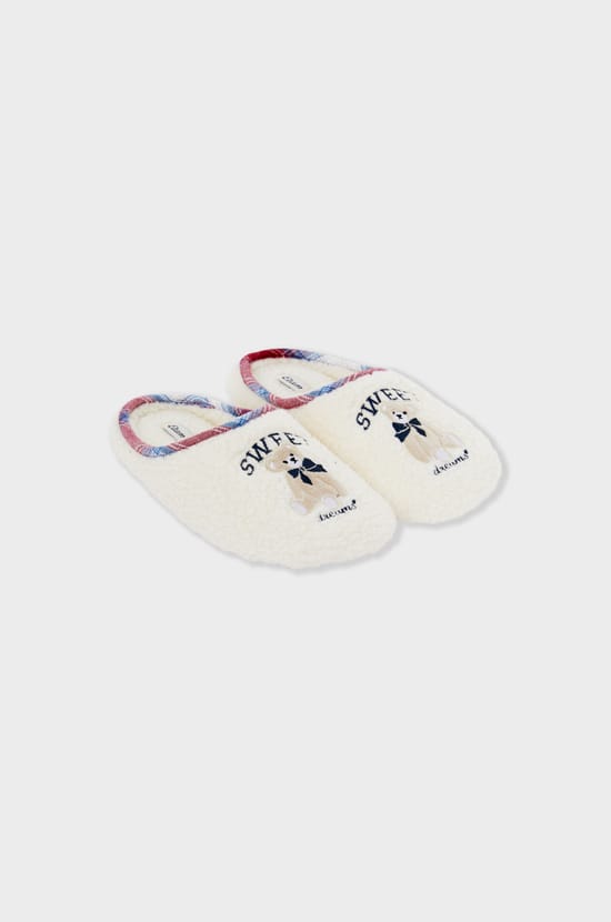 Chaussons en fausse fourrure à motifs;${refinementColor}