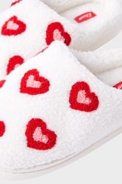Chaussons à motifs en fausse fourrure;${refinementColor}