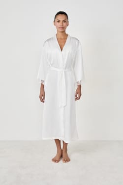 Long satin robe with lace details;${refinementColor}