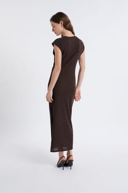 Robe longue fendue;${refinementColor}