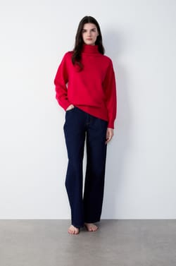 Turtleneck Sweater;${refinementColor}