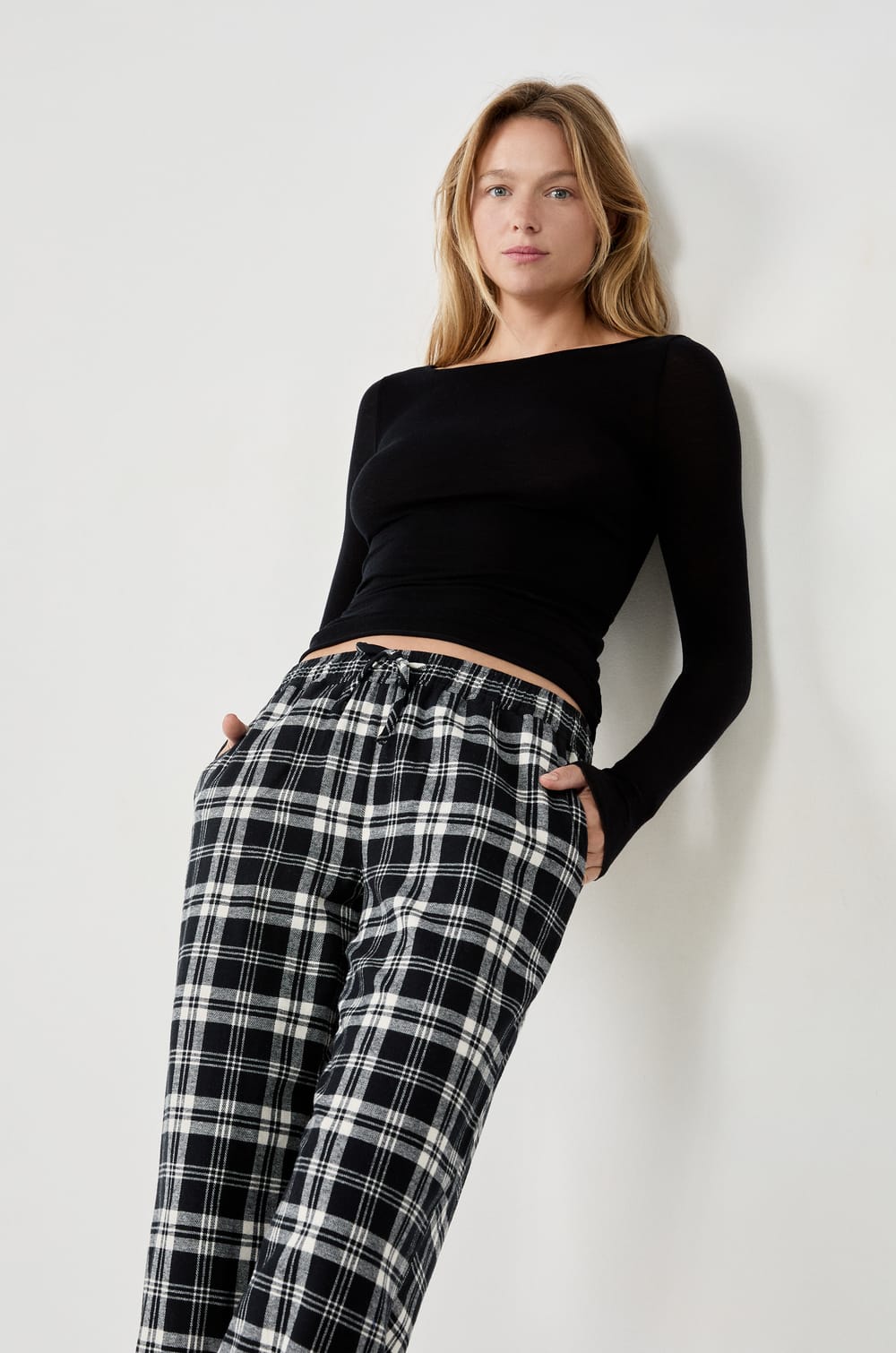 Pantalon de pyjama à carreaux;${refinementColor}