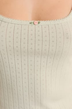 D&eacute;bardeur de pyjama en pointelle;${refinementColor}