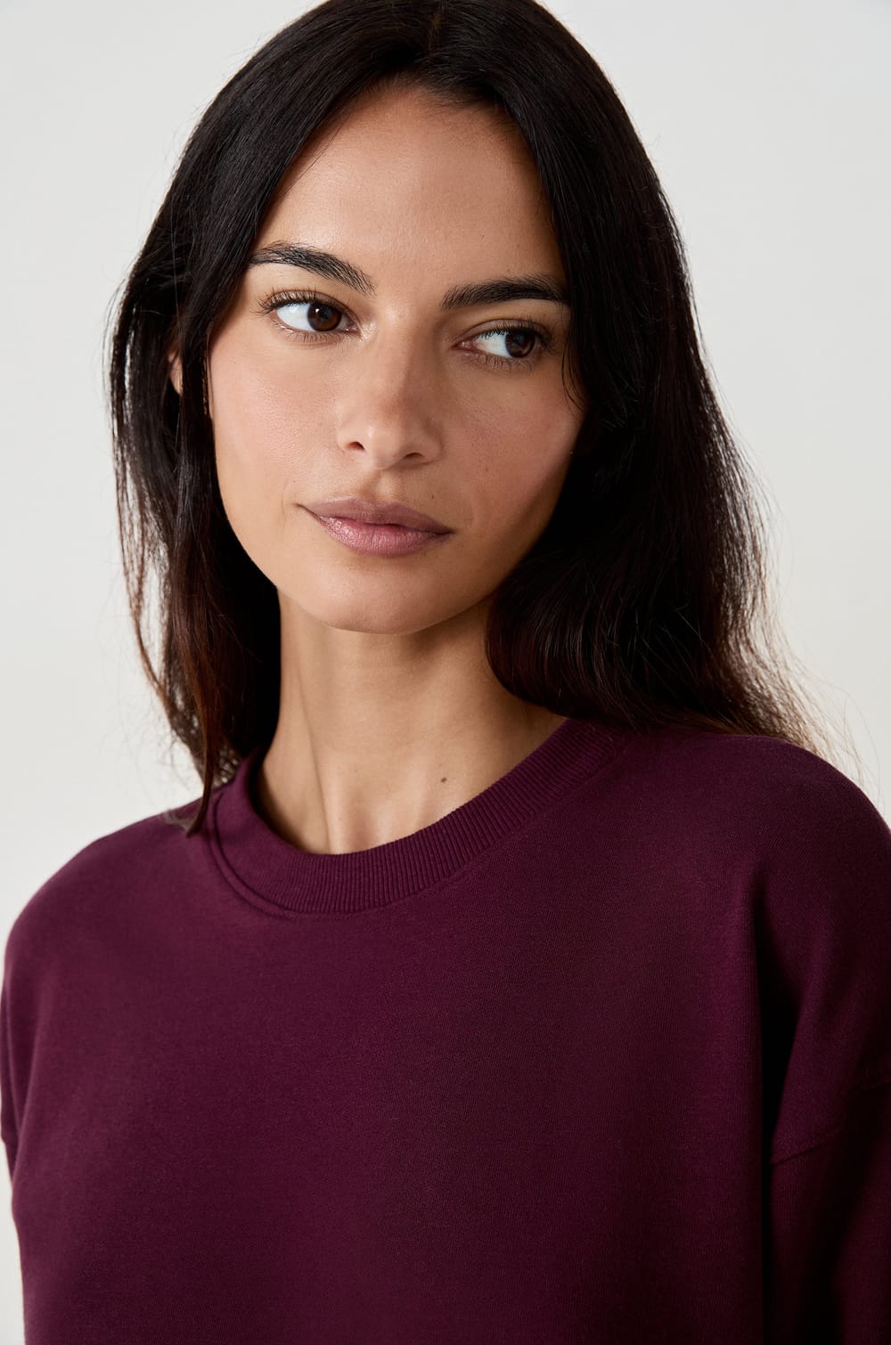 Sweatshirt col rond en coton;${refinementColor}