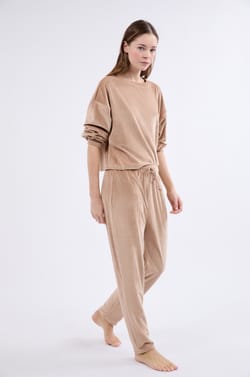 Pantalon de pyjama en velours;${refinementColor}