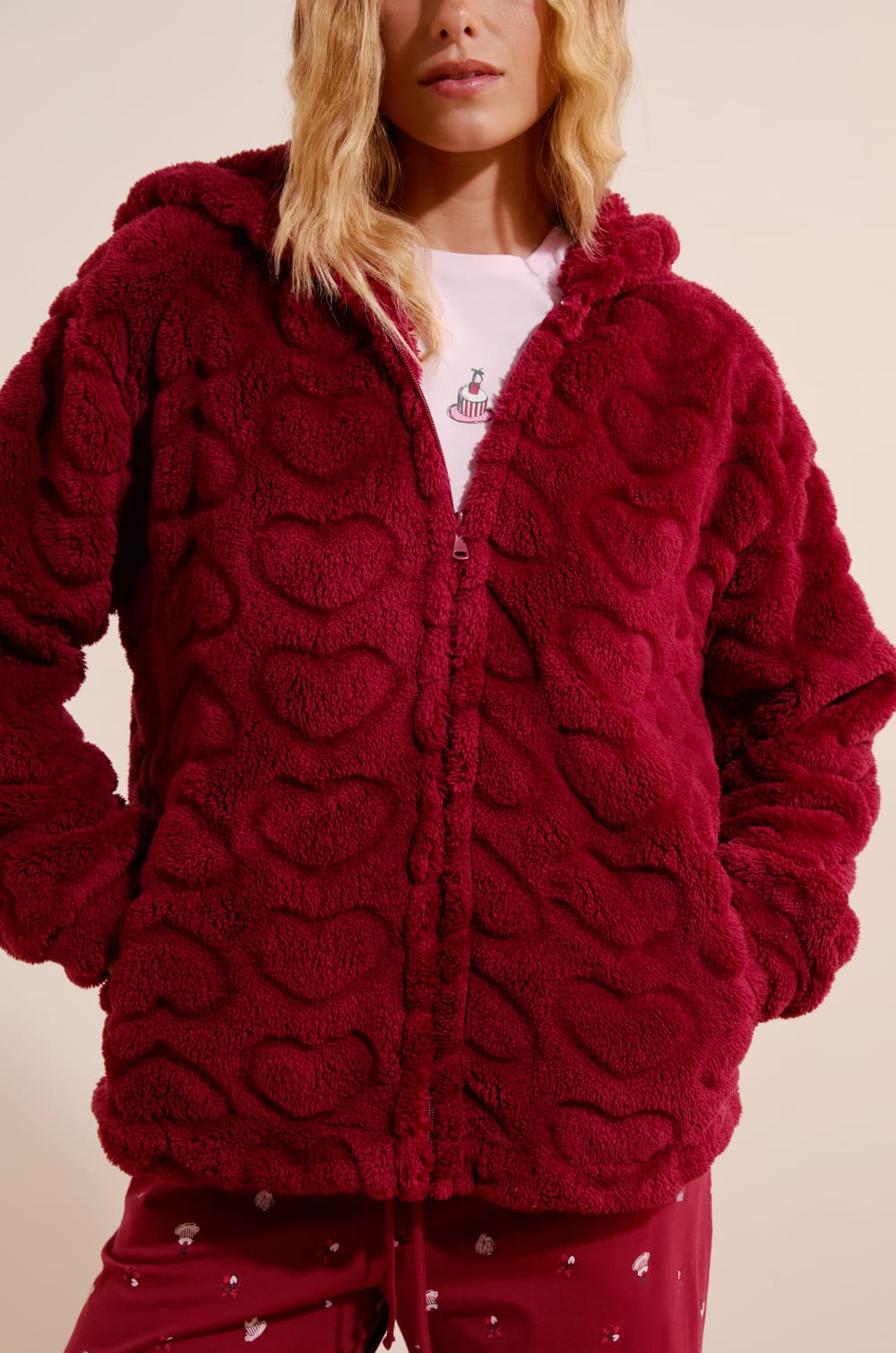 Ensemble de pyjama 3 pi&egrave;ces avec coton &agrave; motifs c&oelig;urs;${refinementColor}