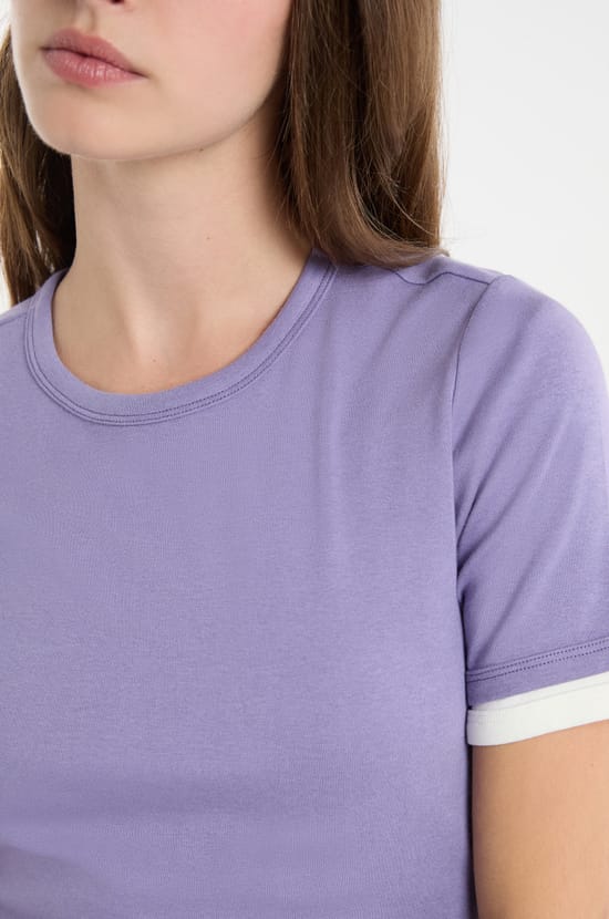 Short-sleeved T-shirt with cotton modal;${refinementColor}