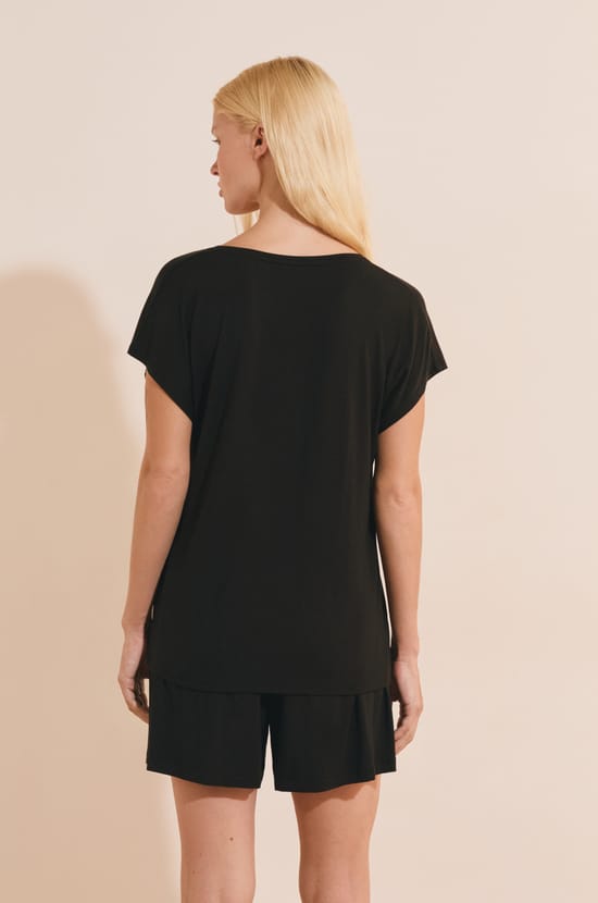 Top de manga corta liso de modal;${refinementColor}