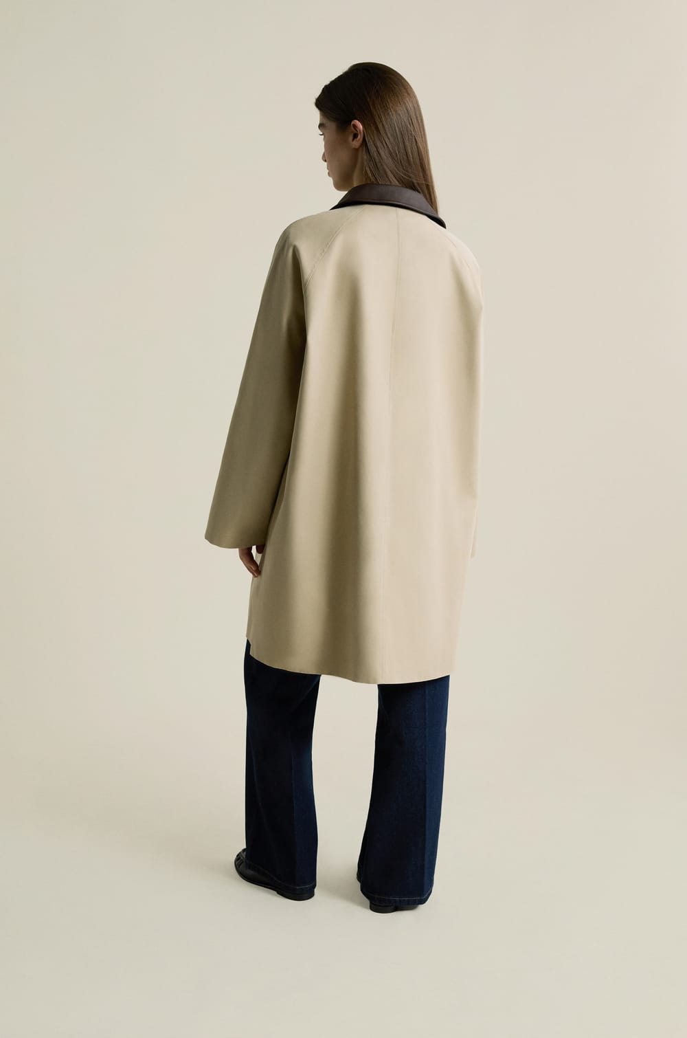Long Trench Coat with Cotton and Contrasting Collar;${refinementColor}