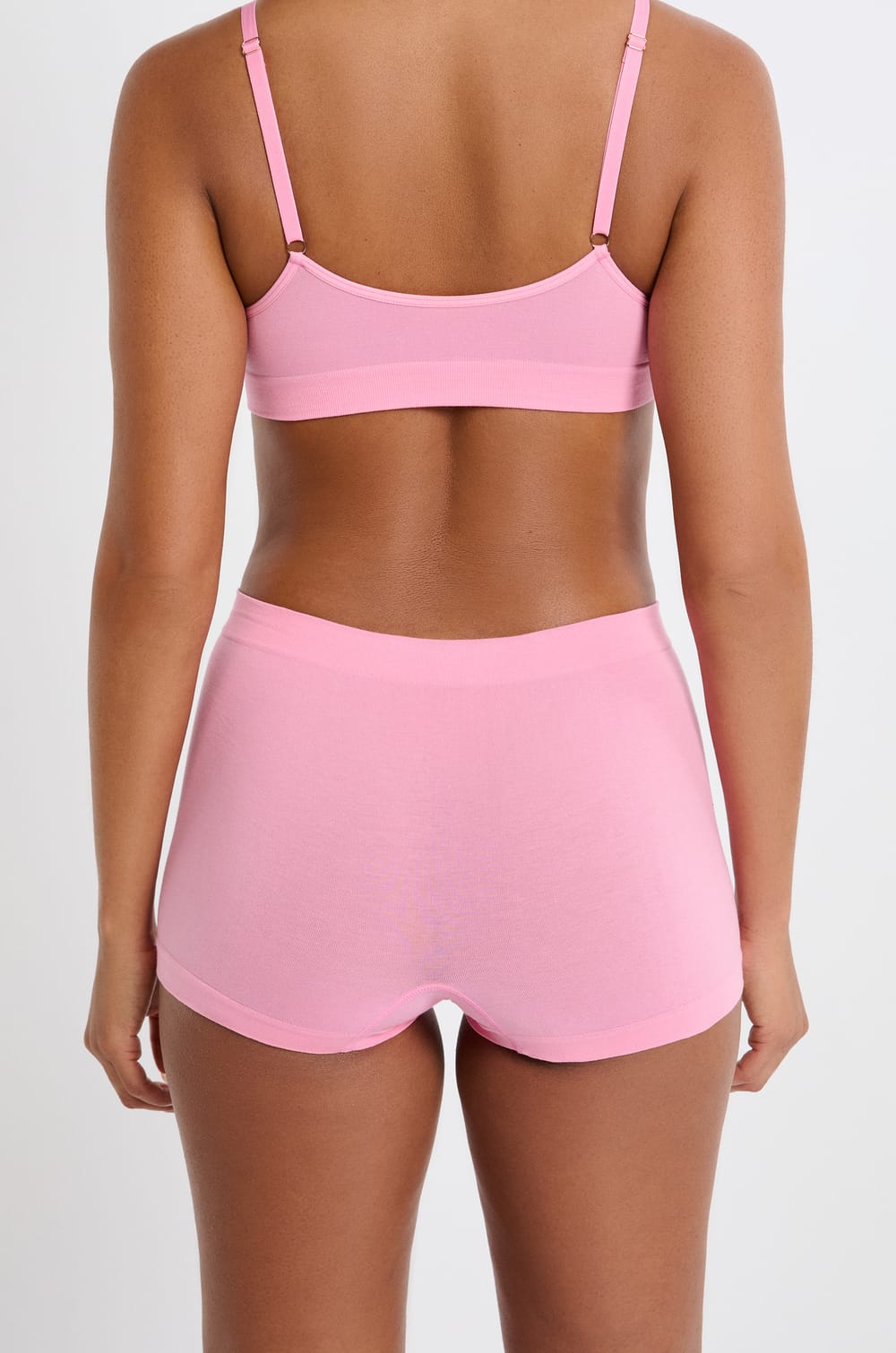 Short boyleg sans coutures avec coton;${refinementColor}