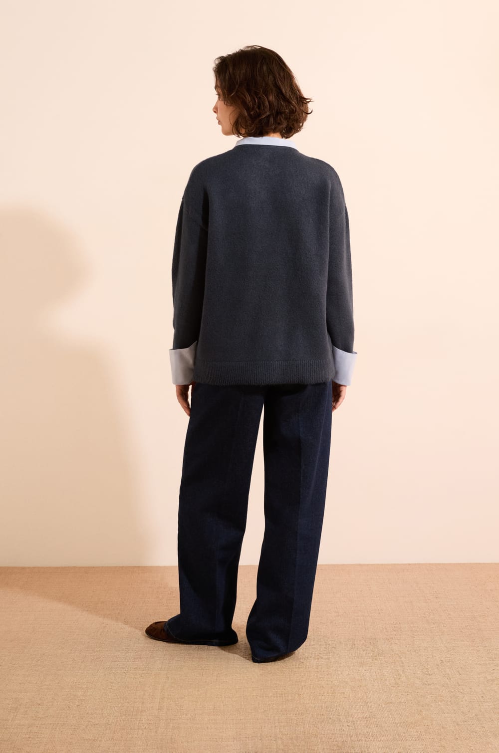 Pull manches longues avec lien &agrave; nouer;${refinementColor}